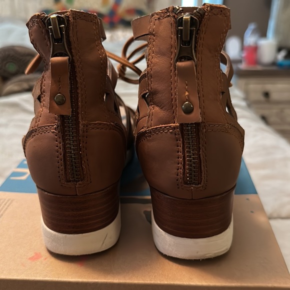 OTBT ESCAPADE - Picture 6 of 8